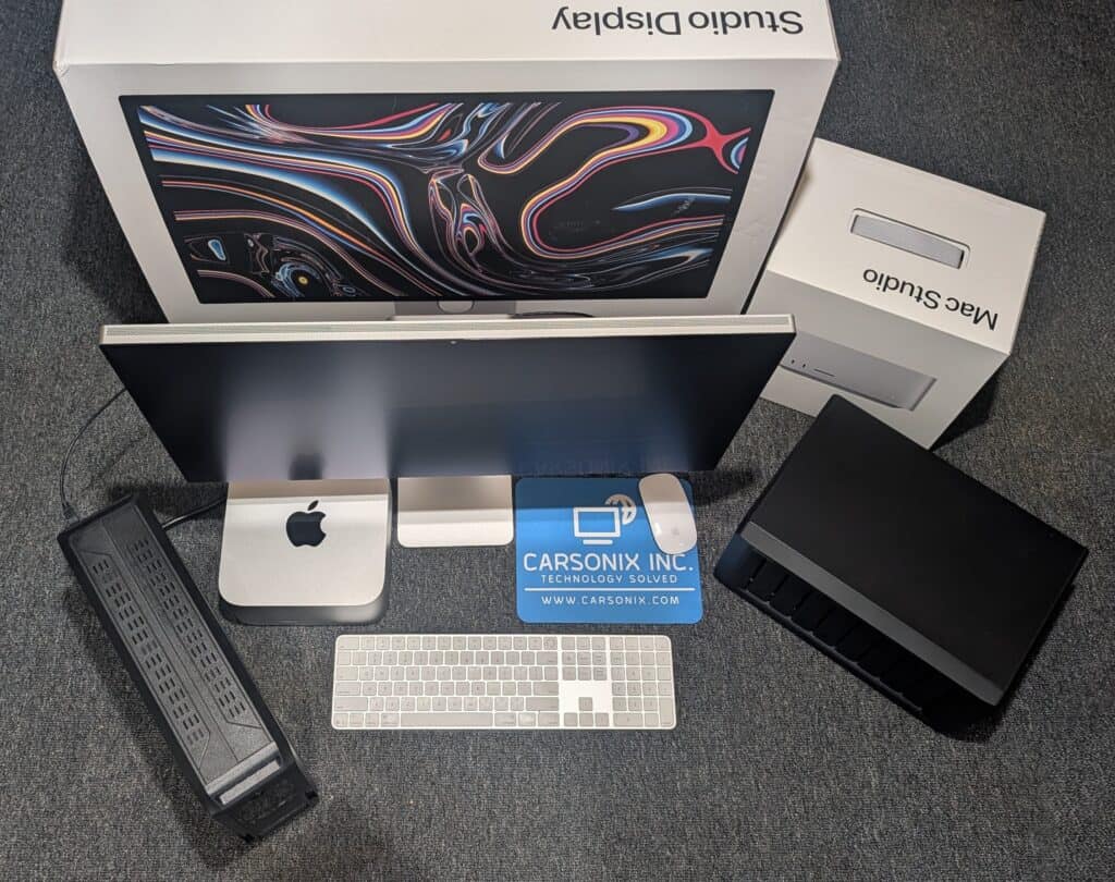 Mac Studio + Display & Synology NAS